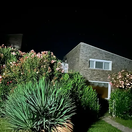 Villa Arhondula *